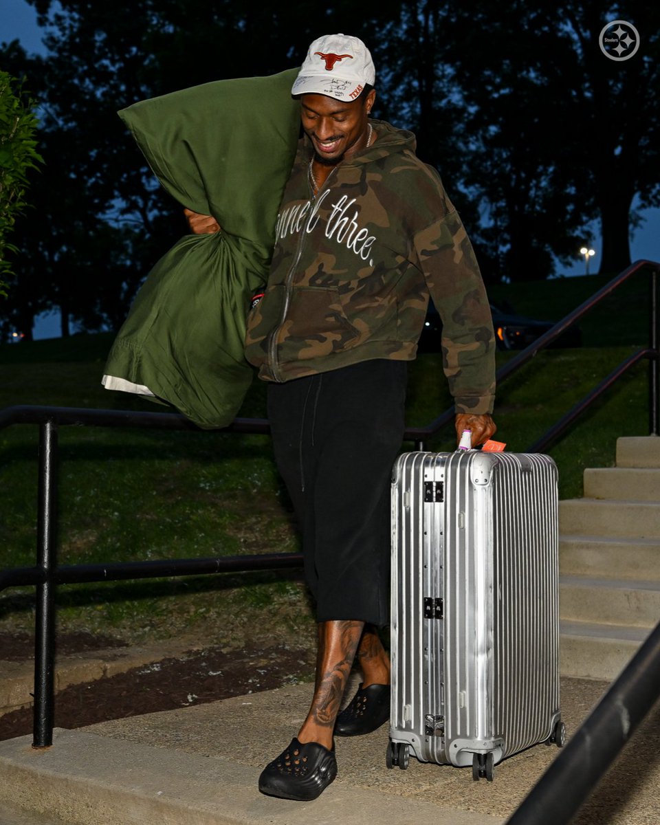 steelers's tweet photo. Gone campin' 🏕️ https://t.co/5p1HDzbQoe