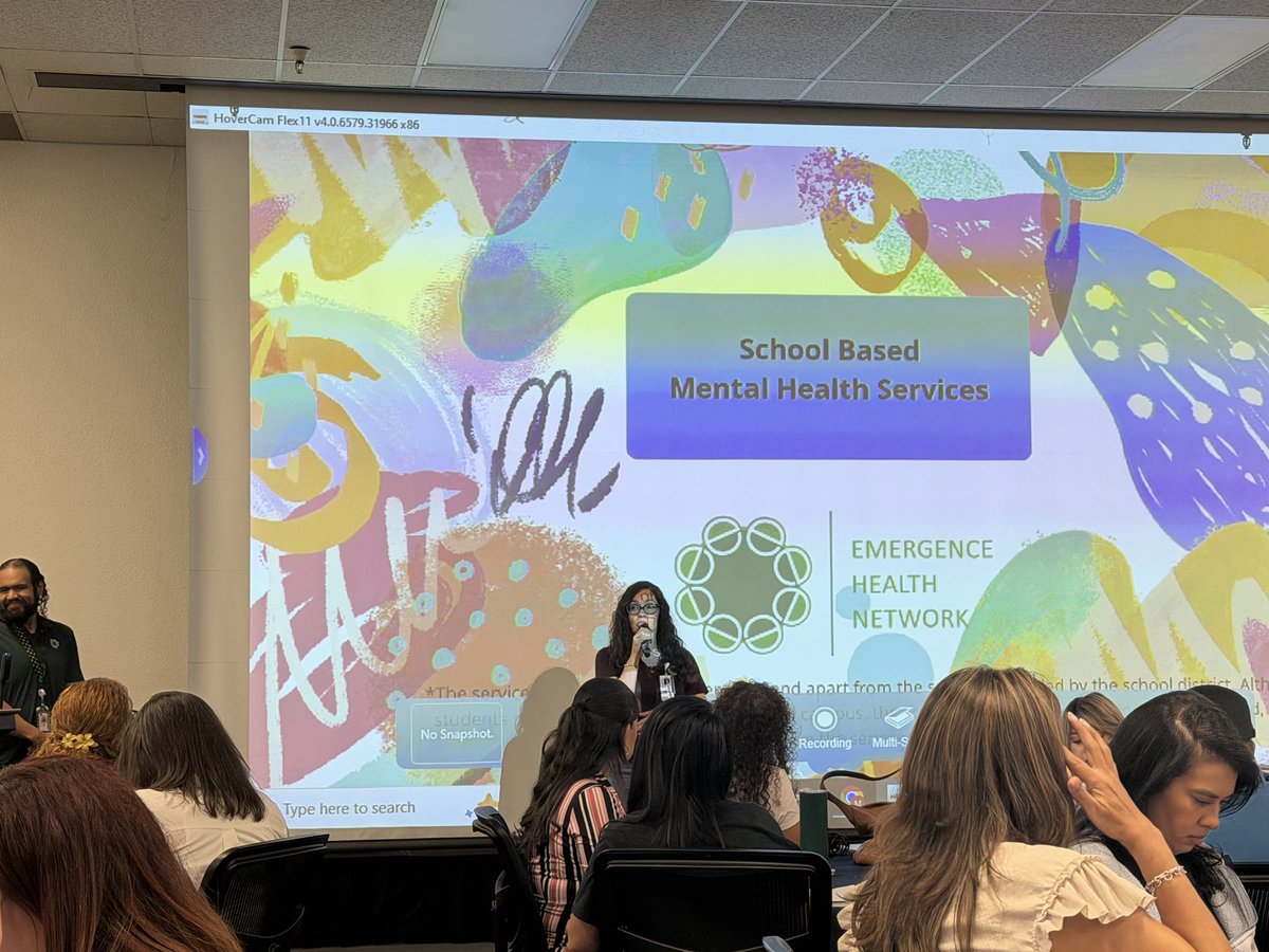 rosalesflorEP's tweet photo. #BeRelentless 🌟 #EPISDConnect 🌟 Equipped for the new school year 🧠 💪🏼 🧰 #heartwork 🌟 #episdgradcoaches 🌟 @maribelruiz2015 @MartyTeran915 @EPISD_HMLiaison @MelArreola13 @13brenda27 @chapingradcoach @KerenEscobar915 @EmergenceHealth 💚 https://t.co/CvCsabBvua