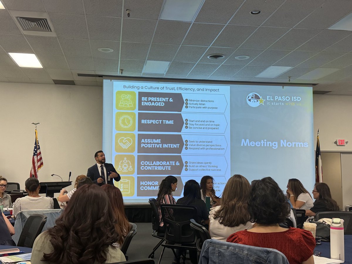rosalesflorEP's tweet photo. #BeRelentless 🌟 #EPISDConnect 🌟 Equipped for the new school year 🧠 💪🏼 🧰 #heartwork 🌟 #episdgradcoaches 🌟 @maribelruiz2015 @MartyTeran915 @EPISD_HMLiaison @MelArreola13 @13brenda27 @chapingradcoach @KerenEscobar915 @EmergenceHealth 💚 https://t.co/CvCsabBvua