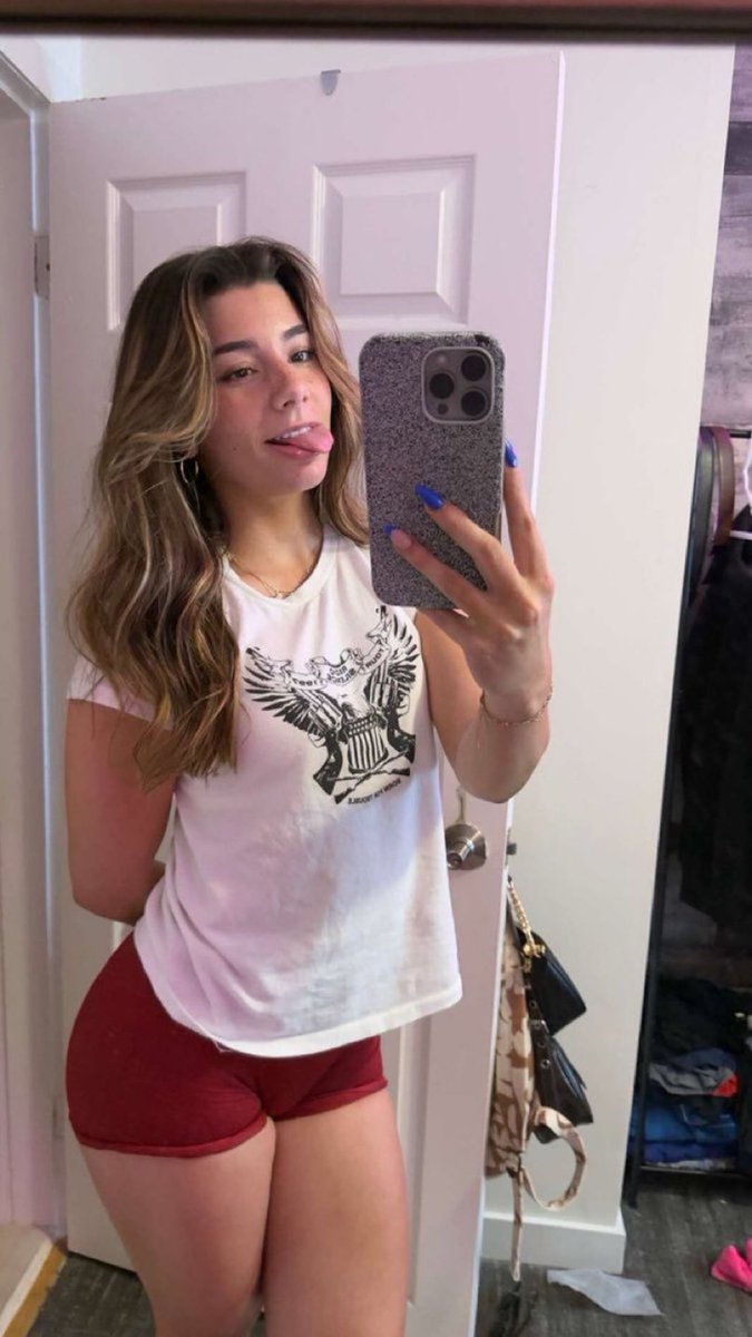 monitagaona's tweet photo. It’s dangerous to let me in you know~ But you’ll do it anyway, won’t you~?

You crave the loss of control…You would even let me ruin your account just to experience it~<3

#accountplay #techdom #passwordplay #profileplay #goon https://t.co/h5vMmOK1za