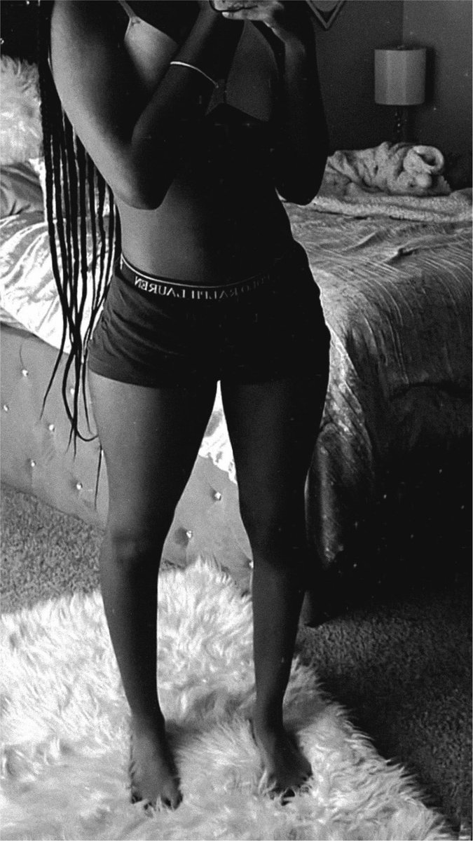 youngflybishh's tweet photo. 😏😏 #pytteen #horny #tl #newcontentcreater hmu https://t.co/Zm0VA81RyD