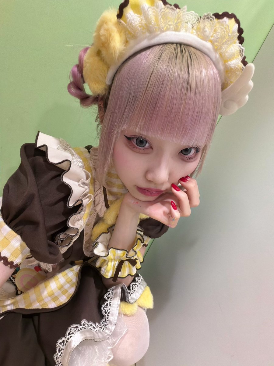 maid_neri's tweet photo. #すみっコ_athomecafe 💛🍥 https://t.co/TNbQqSHW7a