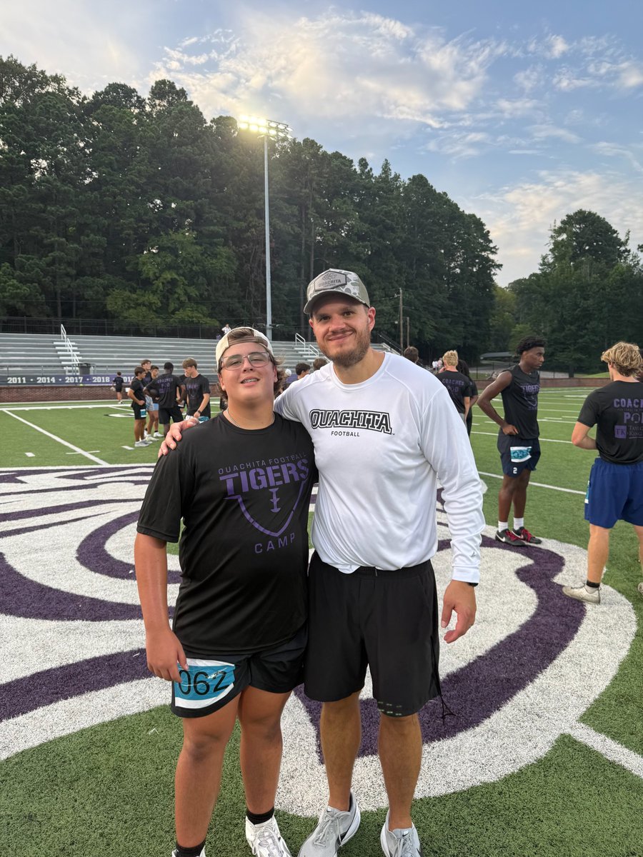 JDrakeWalt2029's tweet photo. Thankful for the experience and grind at @NSUDemonsFB, @LCU_ftball, and @OuachitaFB camps this summer 🙏🏈 Appreciate the coaches for the time invested. Now let's lock in — #BentonTigers got work to do 🔥

@coachbustleb 
@CoachJwill_ 
@CoachBenMc19 
@CoachFletch72 https://t.co/vTgvzcGqxw