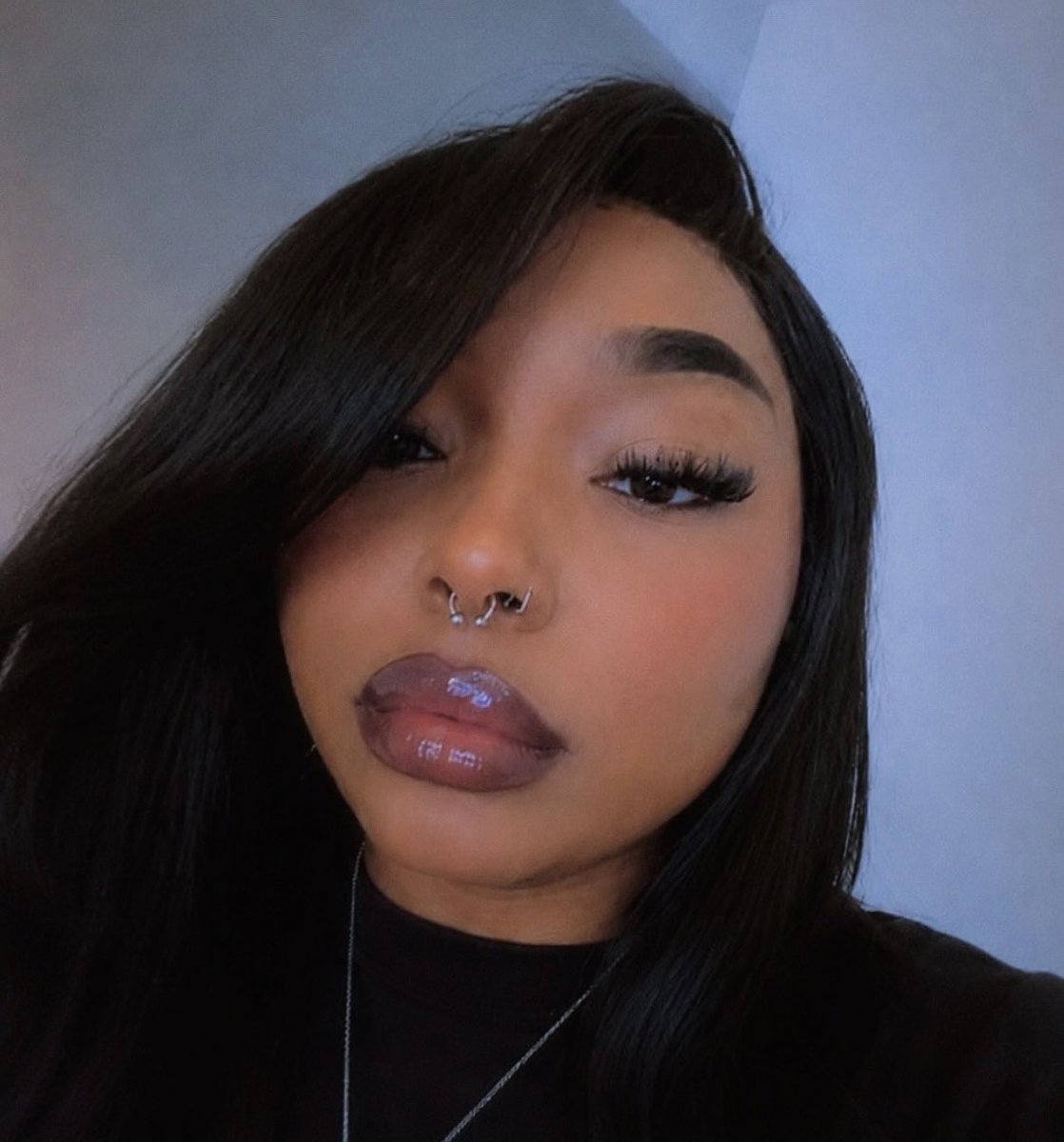 wifepersona's tweet photo. i felt cute so why not post. https://t.co/o6KMwzkQcf