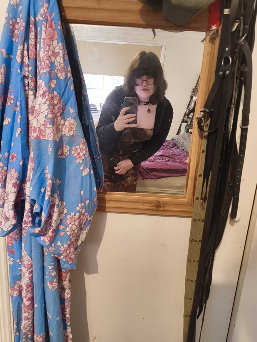 eeby_deeby__'s tweet photo. 📌
🚨 MDNI 18+ YOU WILL BE BLOCKED 🚨
-she/her
-robot puppy girl
-sub leaning switch
-massive stoner
-not new to nsfw
-custom requests open for $

Likes and rts appreciated
#nsfwtwt #trans #puppygirl #tgirl https://t.co/PEIddj8SeB