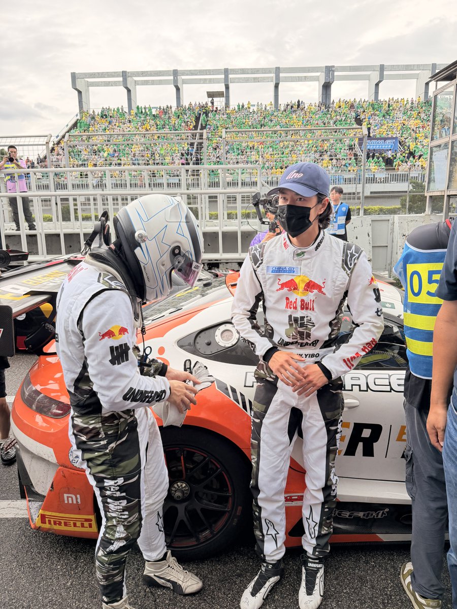borninformosa's tweet photo. photo tribute to Mr. YW. You raced well, congrats on the podium! https://t.co/MDMhatXq8b