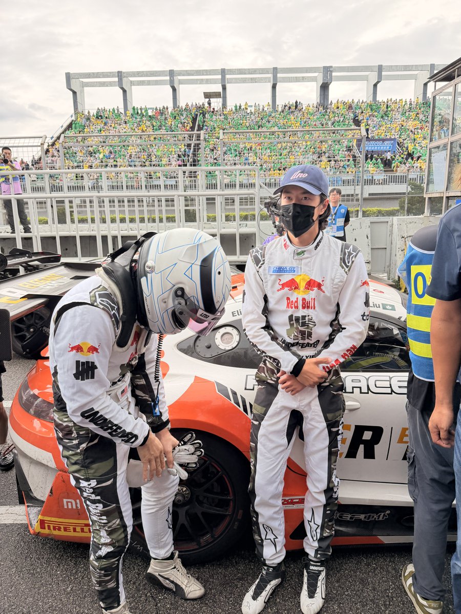 borninformosa's tweet photo. photo tribute to Mr. YW. You raced well, congrats on the podium! https://t.co/MDMhatXq8b