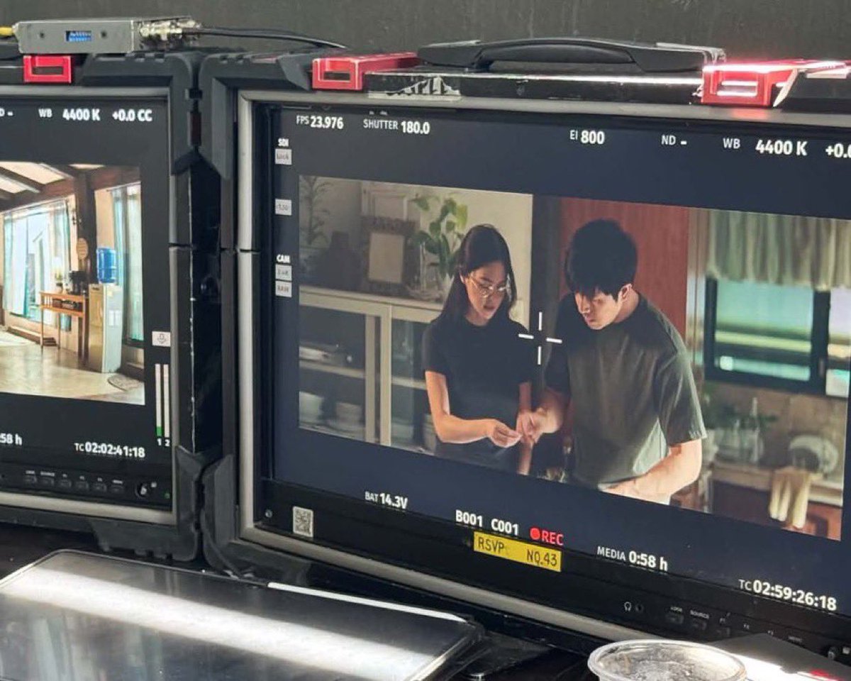 KPUniversEvents's tweet photo. KimPau New Movie Alert? 🚨👀 

#KimPau | #KimChiu | #PauloAvelino https://t.co/IwUX70eiHj