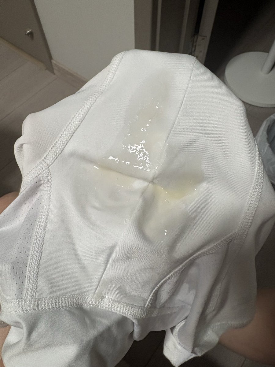 Rain0mn7's tweet photo. #射精 https://t.co/6AOnJ4oioc