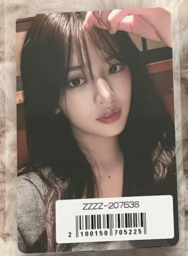 ixkxulyn's tweet photo. 예뽀니 포카 이 날인가봐 ... ♡゛ https://t.co/c6fPxPJlEE