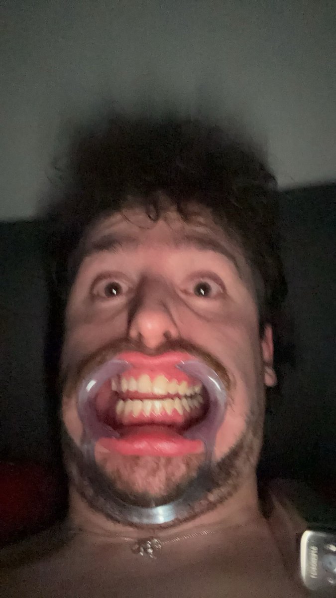 GoonerAlex3's tweet photo. i used to be normal but then i caught the goon virus 😵‍💫🤤 https://t.co/xvybnGMhT5