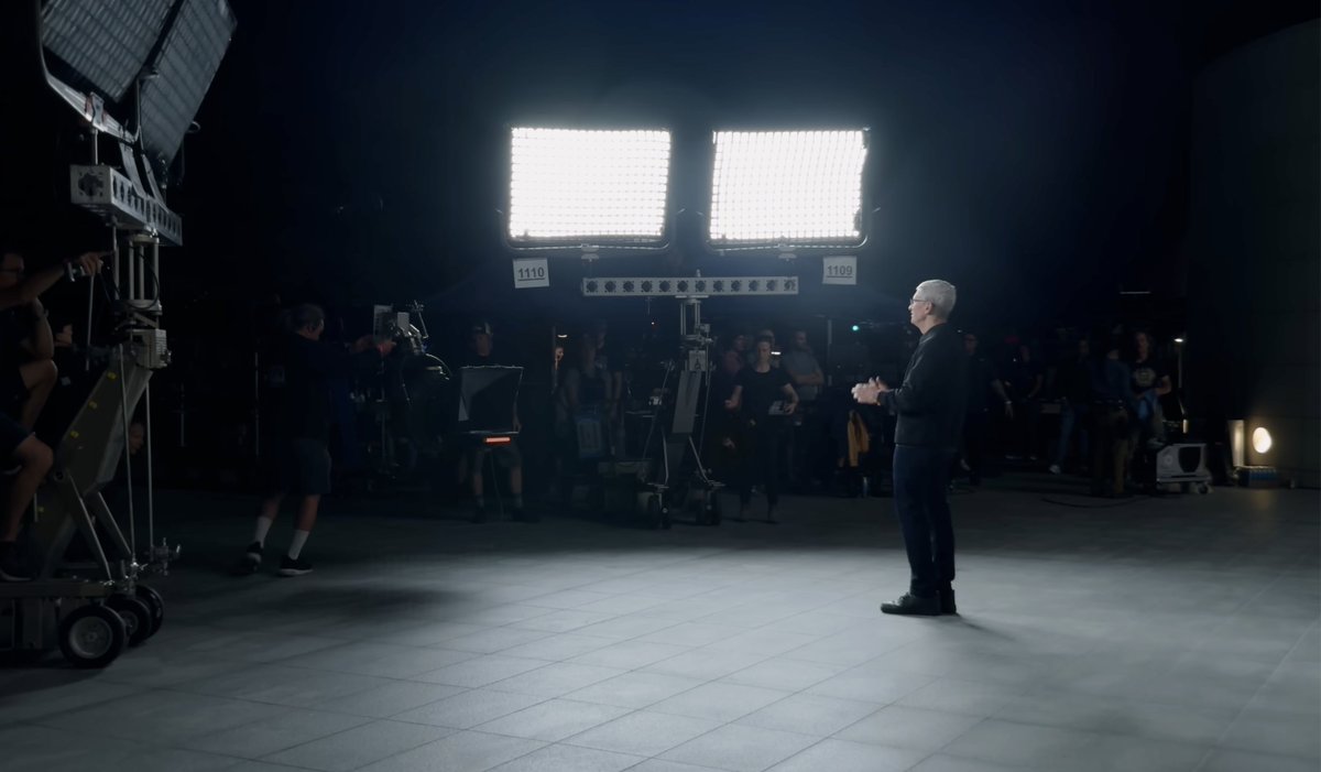 asherdipps's tweet photo. Super interesting to see how Apple Keynotes get shot https://t.co/MQkwpDqKlP