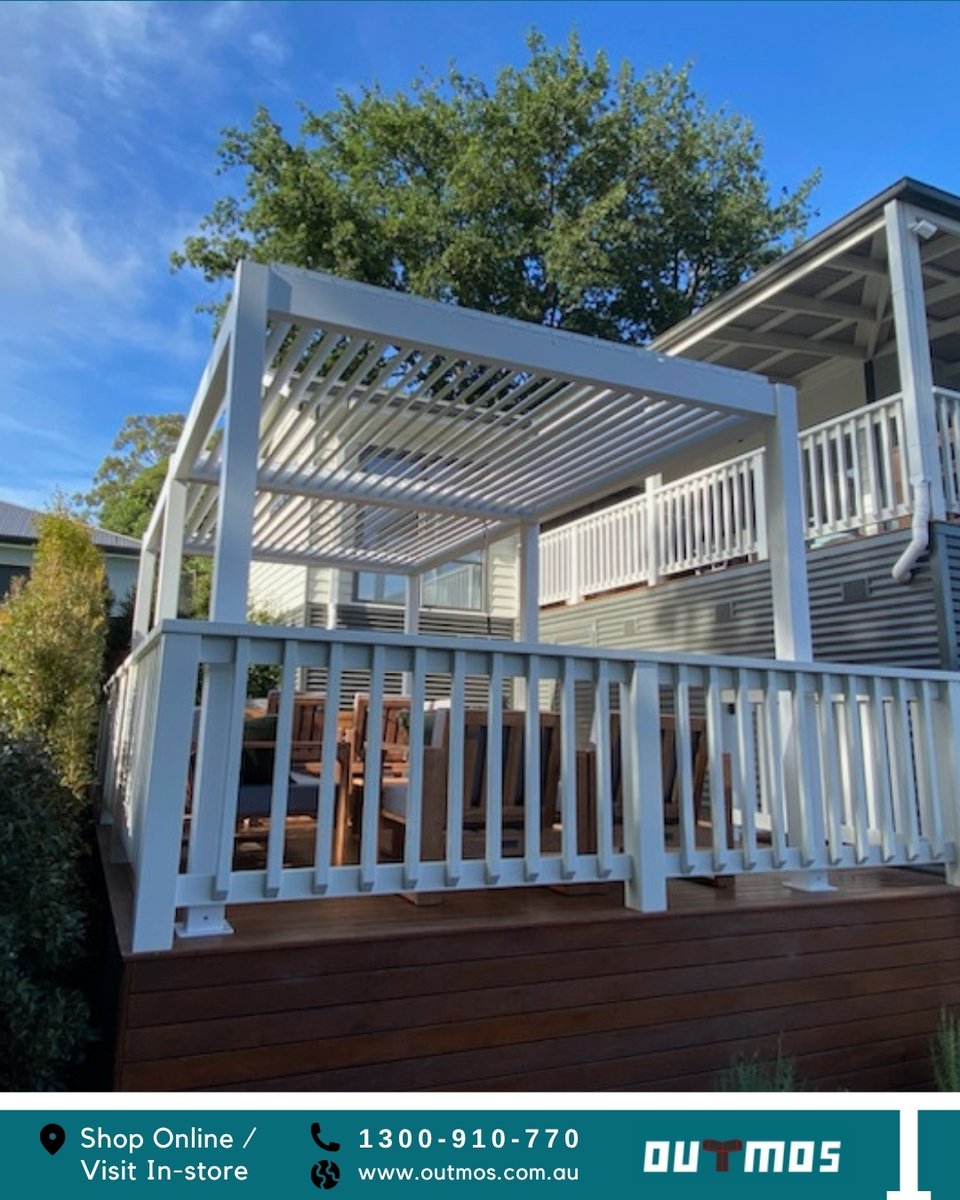 OutmosPergola's tweet photo. White frame. Timber deck. Blue sky. That's the whole brief.🤍 A freestanding Outmos Louvred Pergola that doesn't need to lean on anything — just stands there looking exactly right.

#outmos #outmospergola #pergola #louvredpergola #patiodesign #retractablepergola #PergolaDesign https://t.co/TbAWmbtt9W