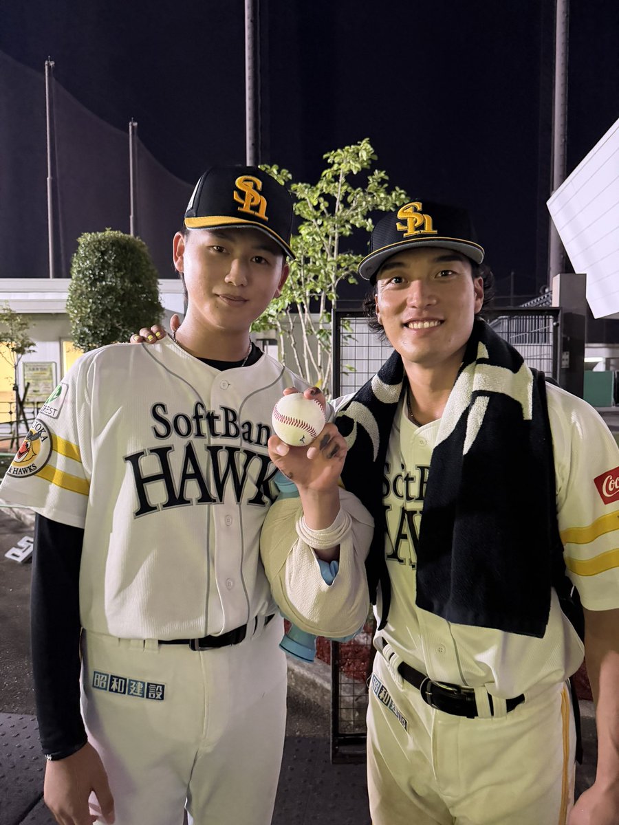Bambies2025's tweet photo. 【NPB初手術から復帰1号！2年目左腕がプロ初登板】
https://t.co/lURZsPlelW

昨夜の3軍戦でプロ初登板した #熊谷太雅 投手✨NPB選手としては初の「インターナルブレースによる補強術」からの復帰。ここまでの歩みや初登板の様子をお届けします🙌
#sbhawks
#Bambies https://t.co/woO3IWPCKa