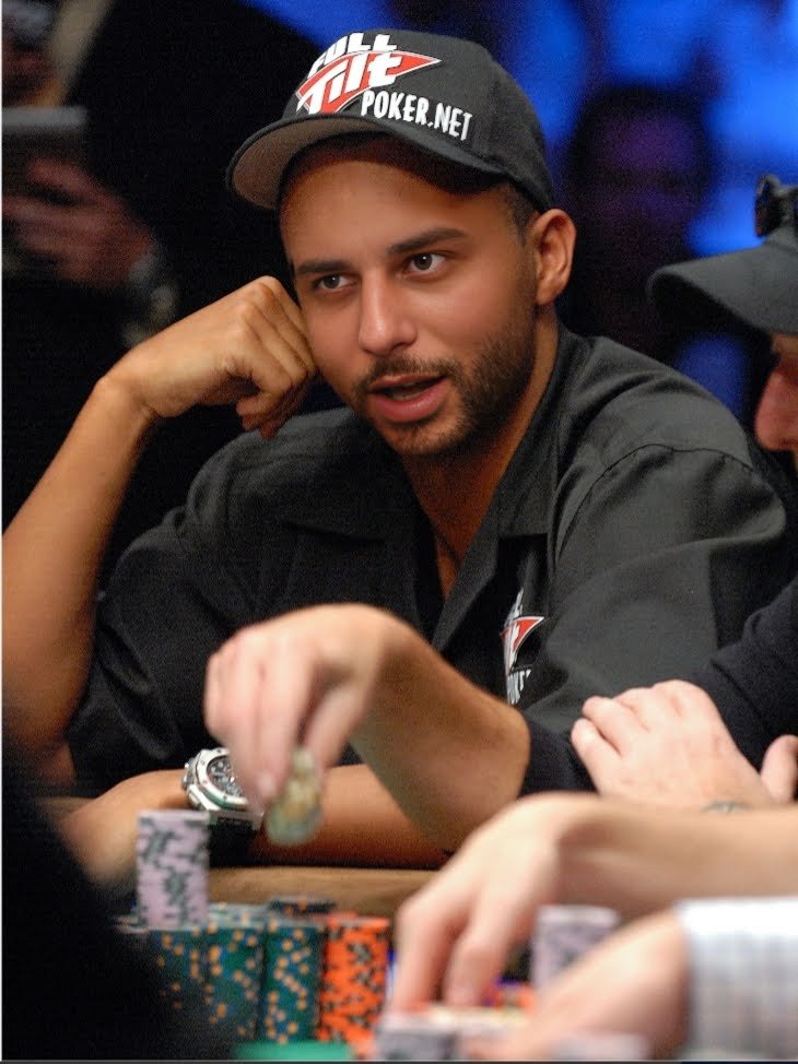 jasonlukas37's tweet photo. Thinking of GOING ALL IN 
$PAULY https://t.co/rfmFFOnRM7