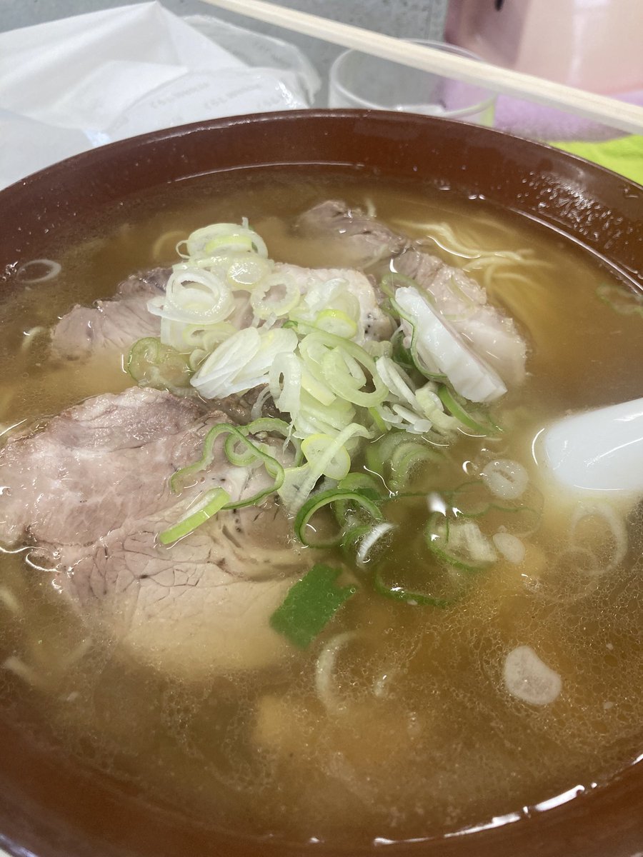 abeike1031's tweet photo. あいにくのチキショー雨ですが☂️ https://t.co/KYZXY33haf