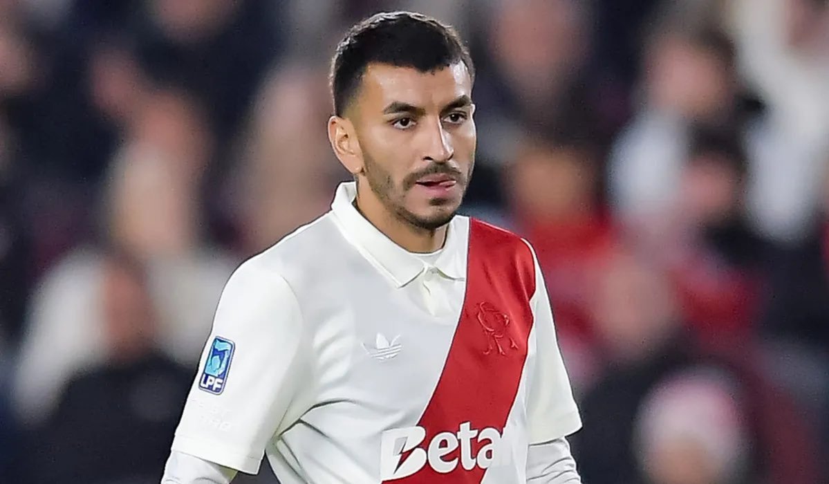 facupietro's tweet photo. River tiene por lo menos tres delanteros que son claramente mejores que Borre 

Pero ojo, para el DT el es titular indiscutido https://t.co/1EcYdelUjj
