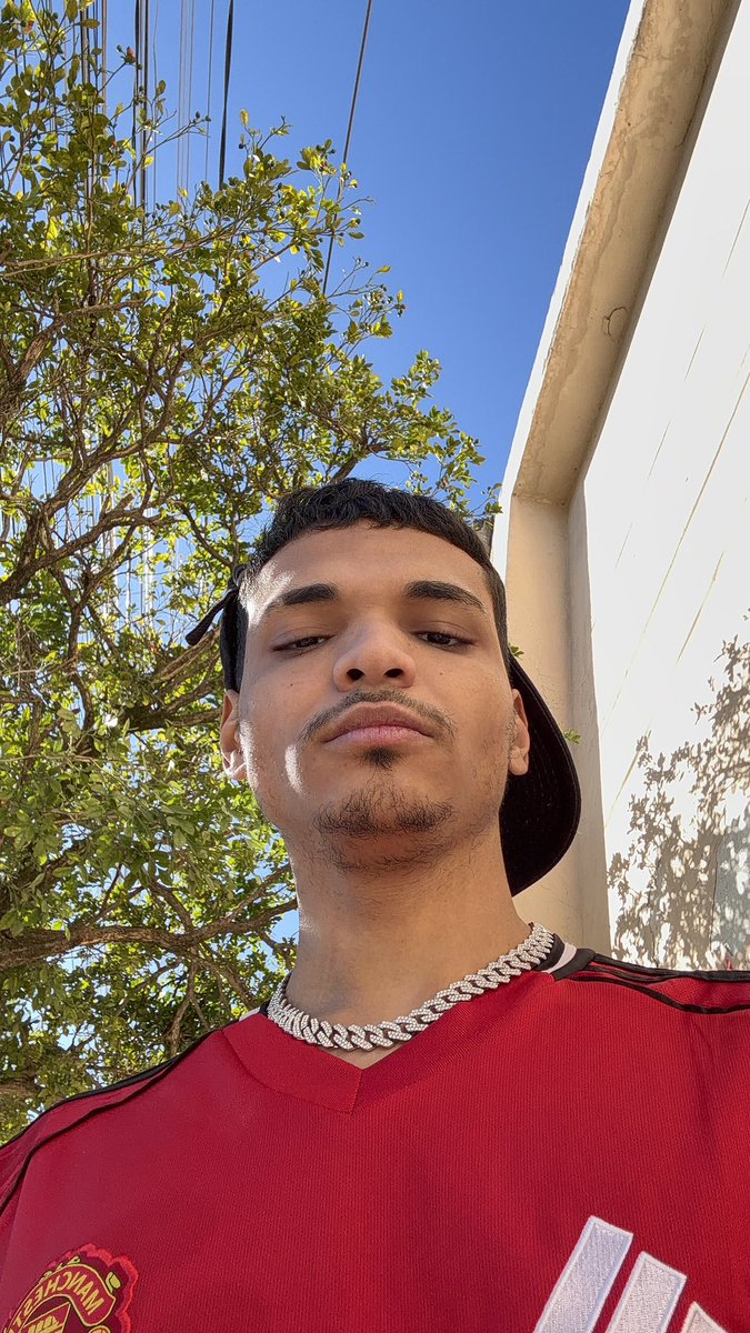 neguinChapo's tweet photo. Férias filho 🔥 https://t.co/wa1vSR7Vbz