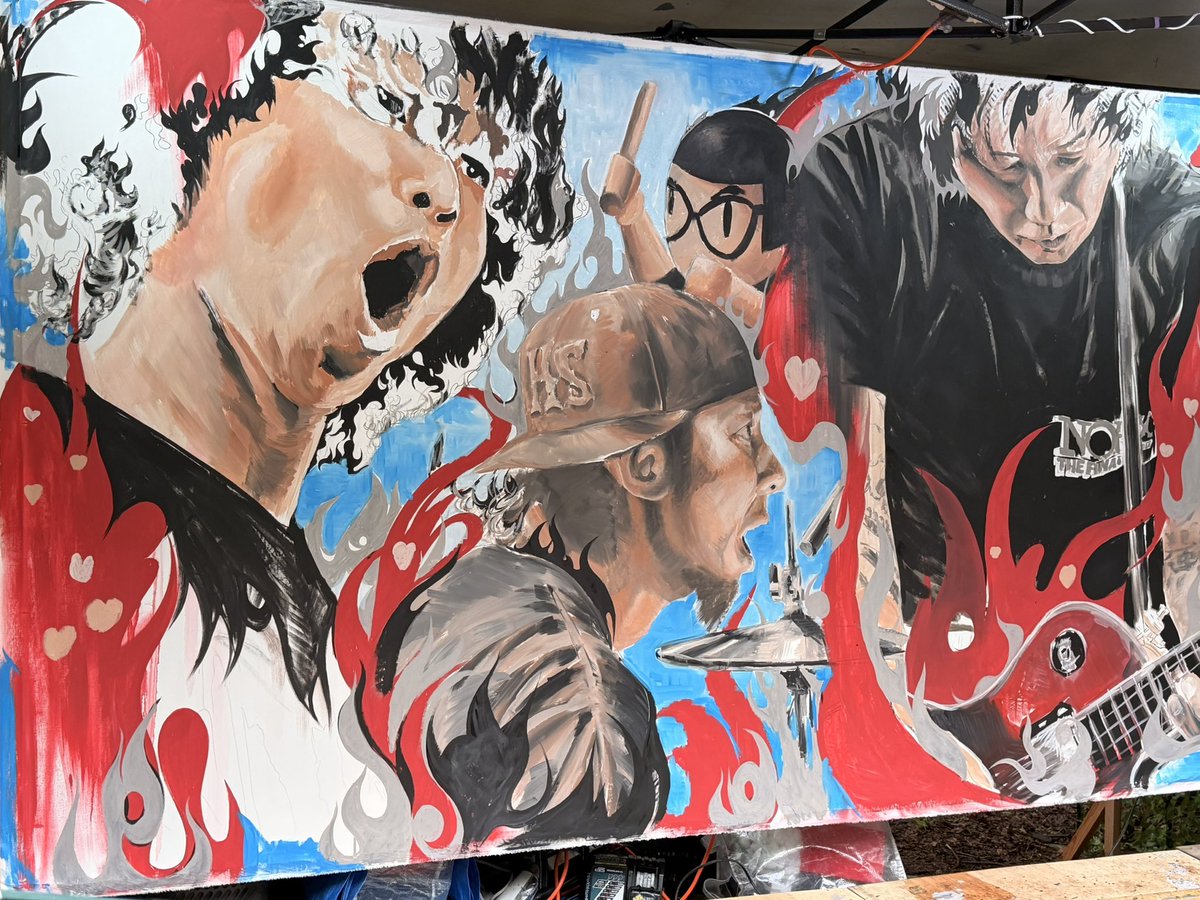 AKIHIRONAMBA's tweet photo. NOと言えば全部NO。
戦争も当然NO、 権力の恐怖やレイシズムに対してYESな訳がない。声を上げるのYES！
住んでる場所生まれた国を好きと思いたい。もっと日本が好きと歌いたい。
せめて音楽ラバーズ同士そんなに衝突せず行けたら。

フジロック本当参加出来て良かったです。心より感謝を。
NO WAR☮️ https://t.co/MZGdhO9HyL