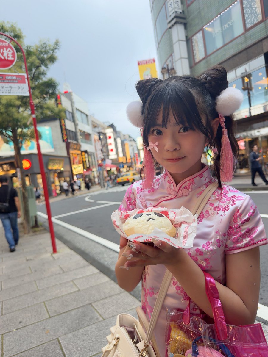 maikawa_yuno's tweet photo. おはぴの🦄🍭
昨日の夜からお泊まりで撮影💓
これからご飯食べに行ってきまーす🥰 https://t.co/EeujWf6Bz4