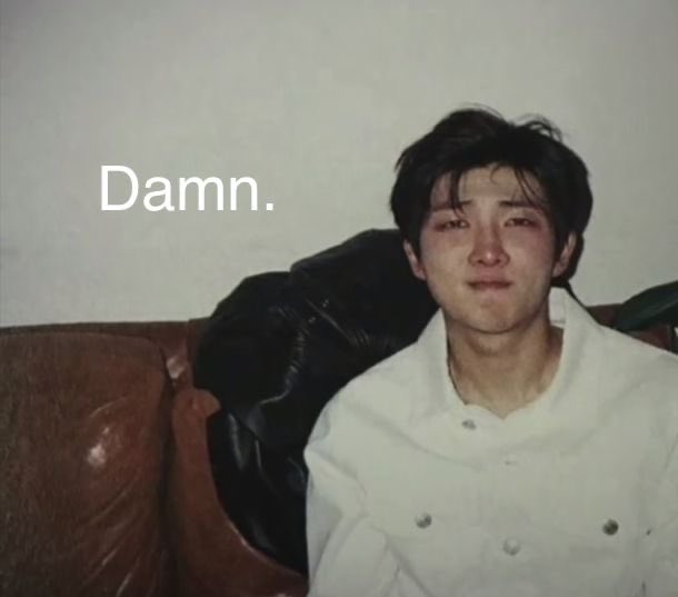hopearchive_'s tweet photo. yo cuando escuché “moon river” en el live de JK https://t.co/YqMzF3Iu4a