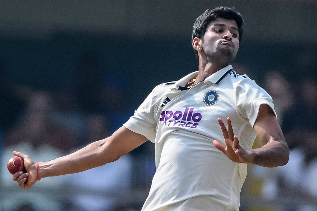 cricbuzz's tweet photo. SQUAD ANNOUNCEMENT 🚨

Ravindra Jadeja returns, Saransh Jain earns maiden call-up for India's Test tour of Sri Lanka

Injured Washington Sundar misses out

#SLvIND https://t.co/ZF8UgSaeqO