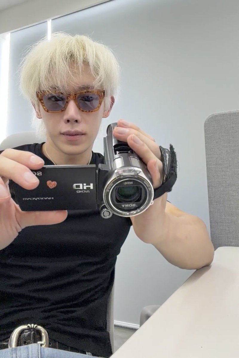 youp_puoy's tweet photo. 귀야워용 https://t.co/7rdJEnmJSY