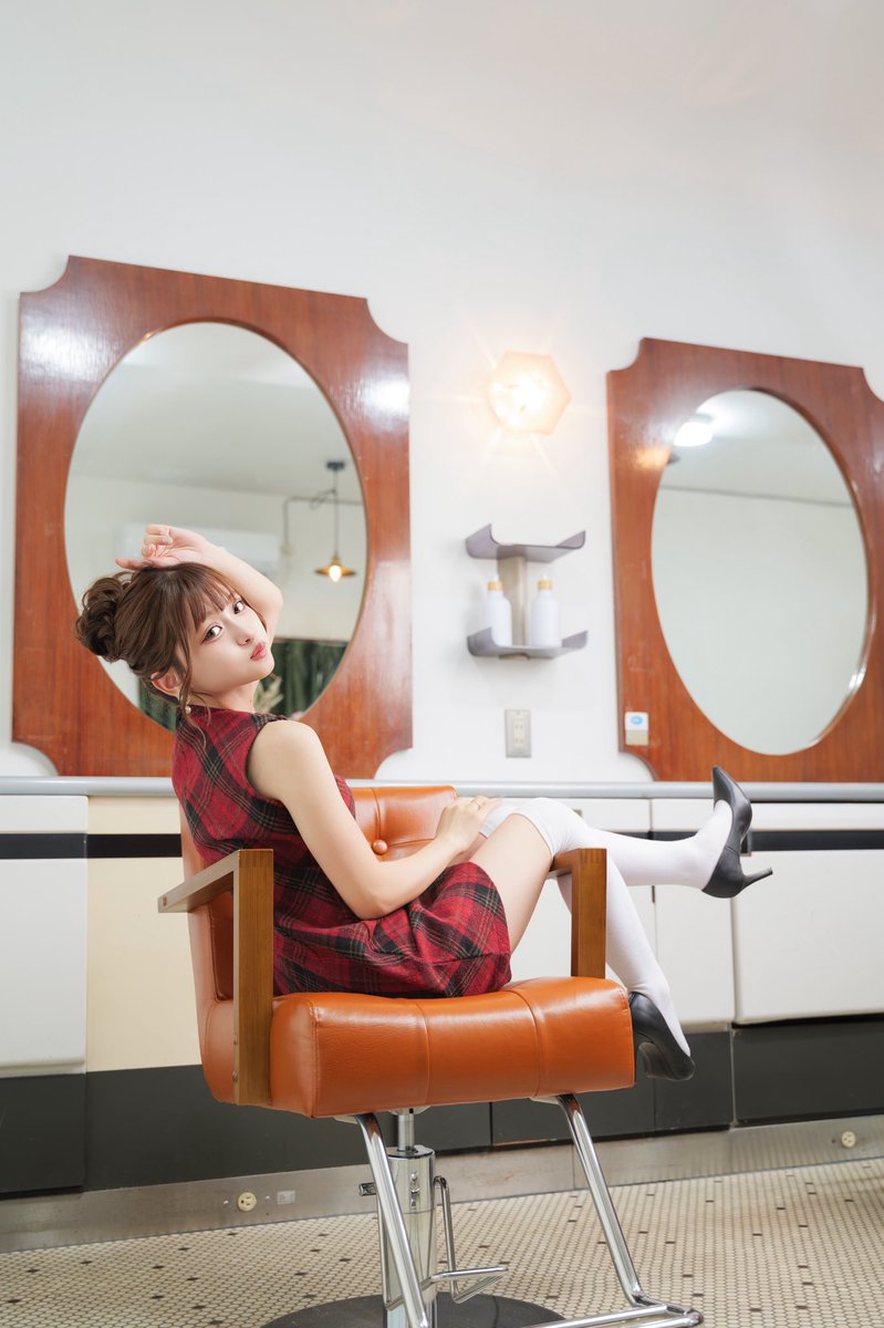 caho_portrait tweet picture