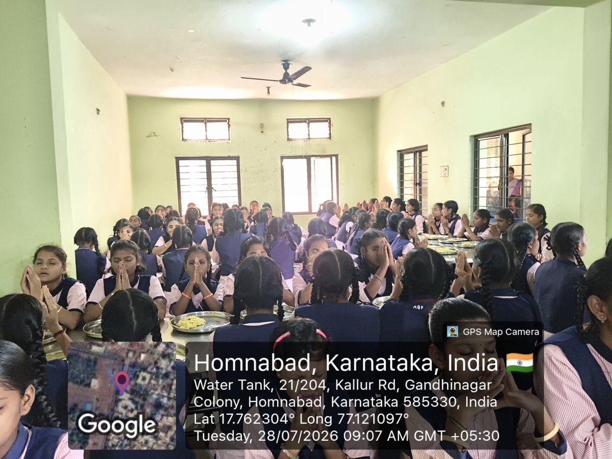 KRCRS703's tweet photo. KRCRS Talmadgi SC703 #Test #SocialAudit_SWDMeals #SwdBidar https://t.co/xdt6IMjQD2