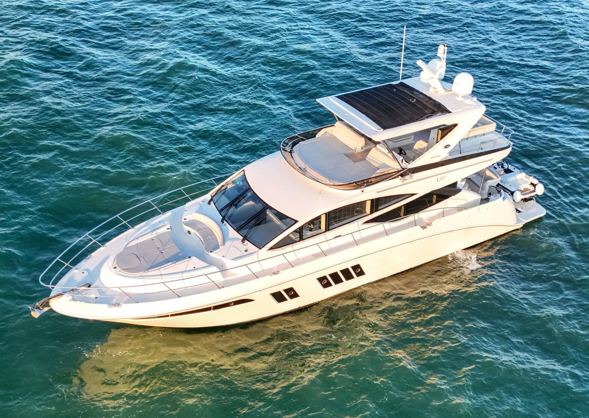 globalyachtex's tweet photo. "Jeanne Rose," a pristine 2018 Sea Ray L650 Flybridge, is the definition of turnkey luxury. Captain-maintained with full-time yacht services, extensive Caterpillar service records, and 1,100 engine hours. Impeccably cared for and ready for her next owner. ⚓✨ #SeaRay #Yacht https://t.co/03pXQdaUMT