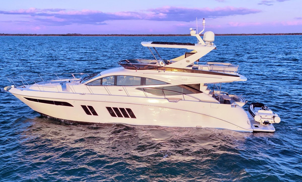 globalyachtex's tweet photo. "Jeanne Rose," a pristine 2018 Sea Ray L650 Flybridge, is the definition of turnkey luxury. Captain-maintained with full-time yacht services, extensive Caterpillar service records, and 1,100 engine hours. Impeccably cared for and ready for her next owner. ⚓✨ #SeaRay #Yacht https://t.co/03pXQdaUMT