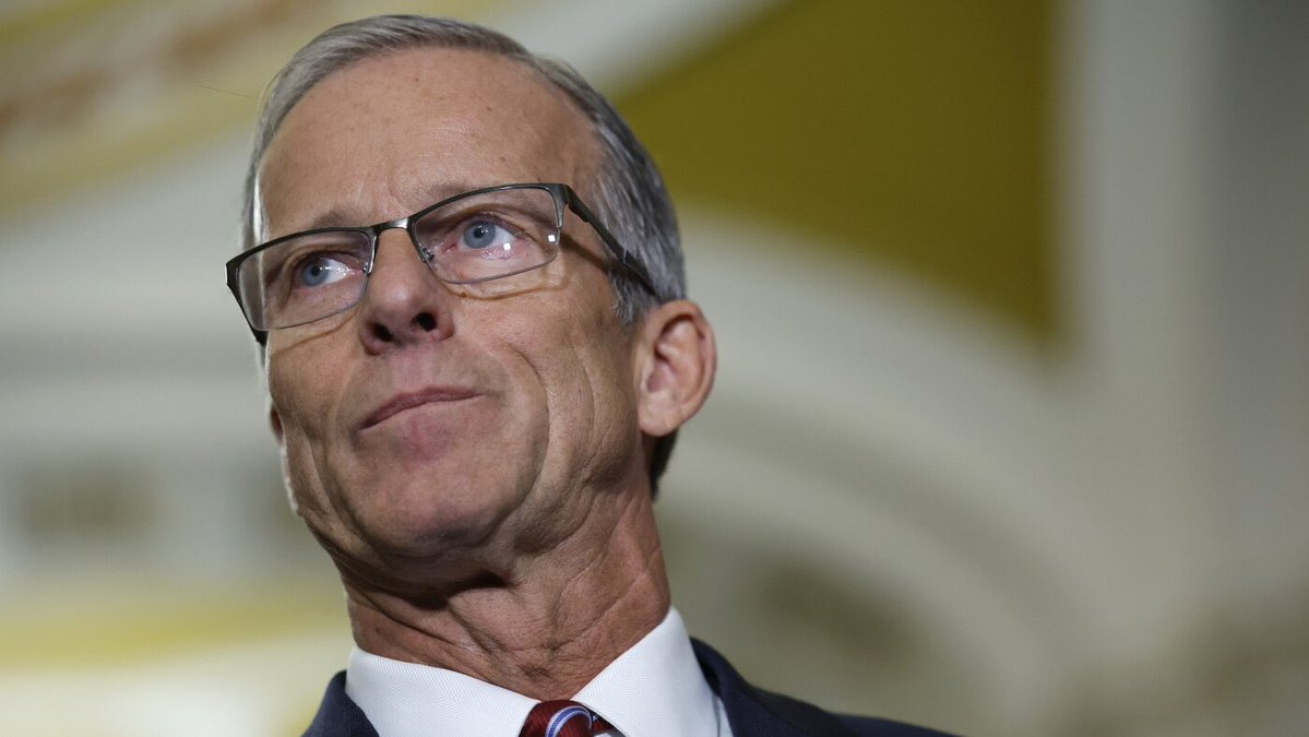 Notwokenow's tweet photo. @LeaderJohnThune is calling for Trump to get the Senate votes to pass the SAVE America Act. 

It’s not Trump’s job, it’s the Senate Leader’s job. 

And if Thune can’t adequately do the job of Leader and get the votes, he needs to step aside. 

Thune should resign. https://t.co/wNsCfnZ84u