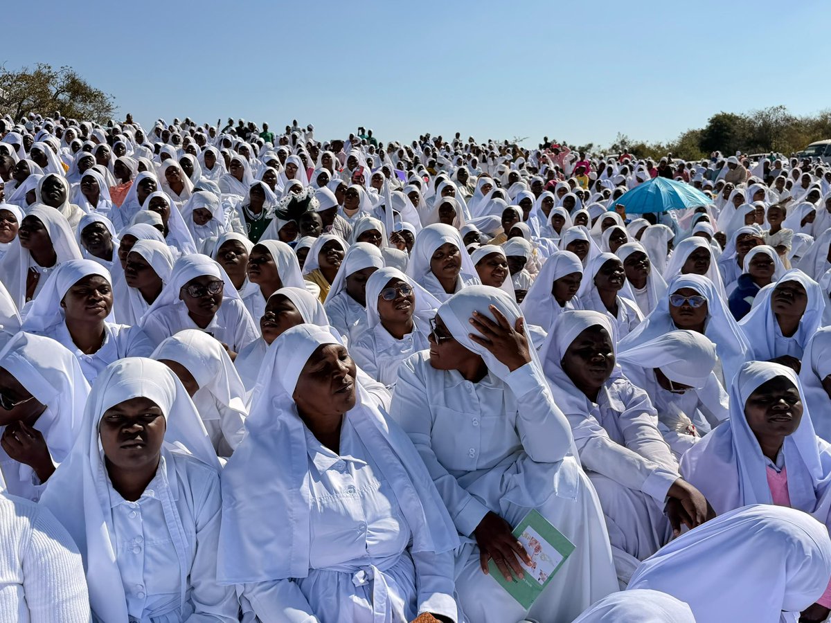 nickmangwana's tweet photo. GOVERNMENT COMMENDS MWAZHA CHURCH FOR NURTURING DISCIPLINED YOUTHS

President Mnangagwa has commended the African Apostolic Church for fostering disciplined youths who resist drug abuse. Speaking through Minister Machakaire at the church's annual conference in Mashonaland East, the President praised the church's moral values and urged unity to preserve founder Archbishop Paul Mwazha's legacy. He donated US$50,000 to support church operations. Bishop Masimba Mwazha expressed gratitude, reaffirming the church's commitment to partnering with Government in promoting peace, unity, and national development. Thousands of congregants attended the gathering to celebrate the church's heritage and reflect on its enduring teachings.