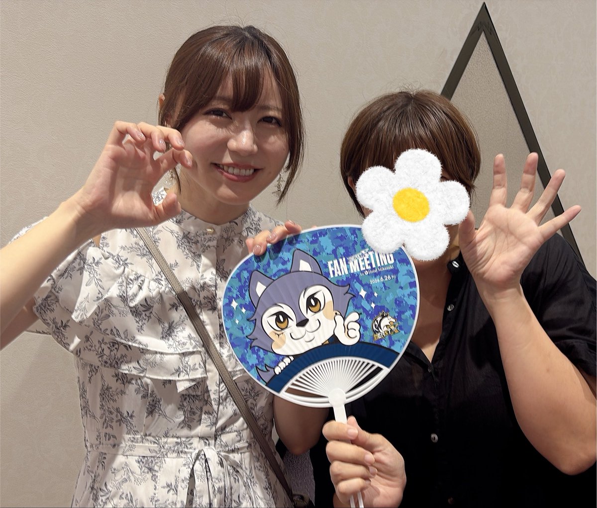 he9_vm's tweet photo. 東城りおちゃんに会いに行って来た😍
めっっっちゃ細くて可愛すぎて清涼感半端ない…緊張してアワアワしてしまった🤣ピアスかわいいと言ってくれて嬉しかった💕
ありがとうございました✨ https://t.co/cleSPaHBSQ