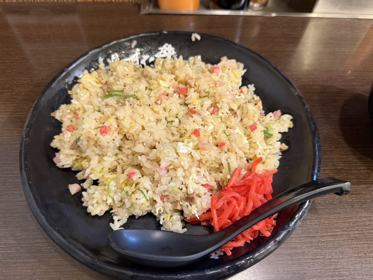 sagi_user's tweet photo. チャーハンうまいよ！

#うちまおとごはん https://t.co/uaKPgswQee