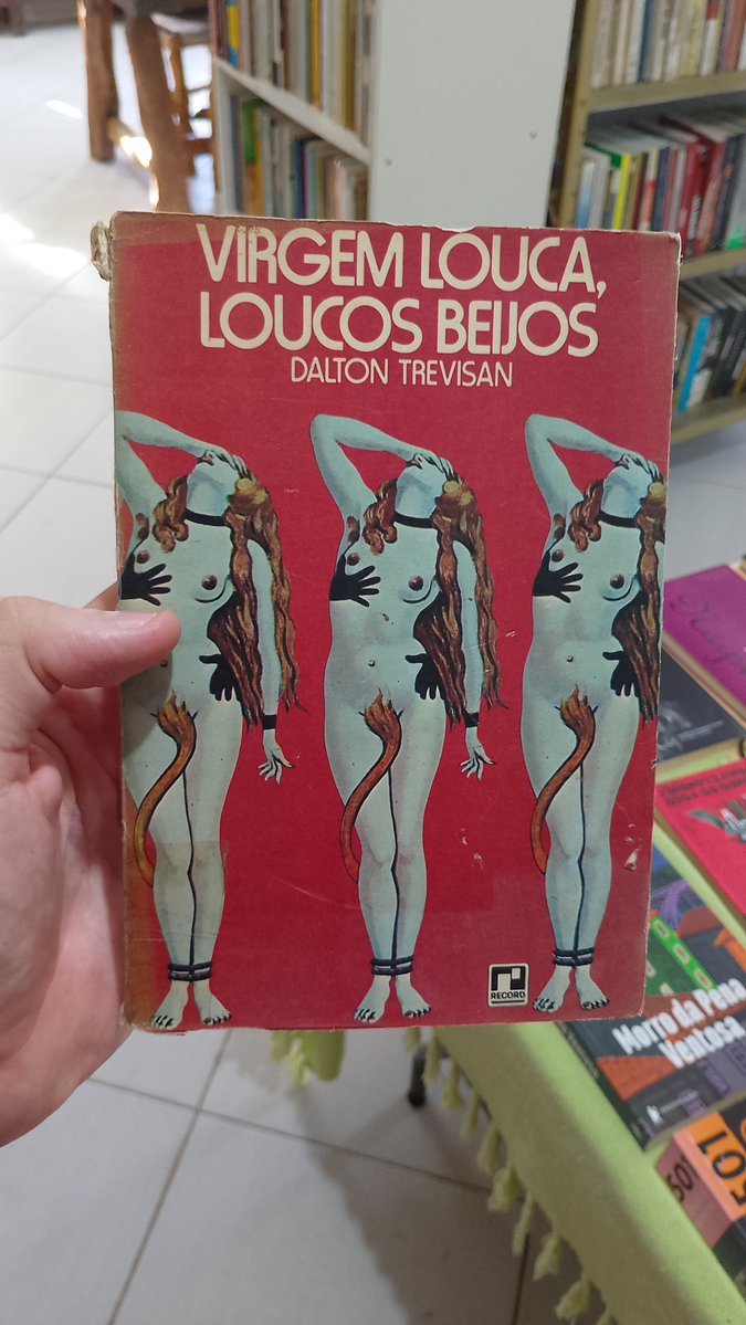 _eubernardo's tweet photo. Viva os sebos https://t.co/6UIpa2hAlf