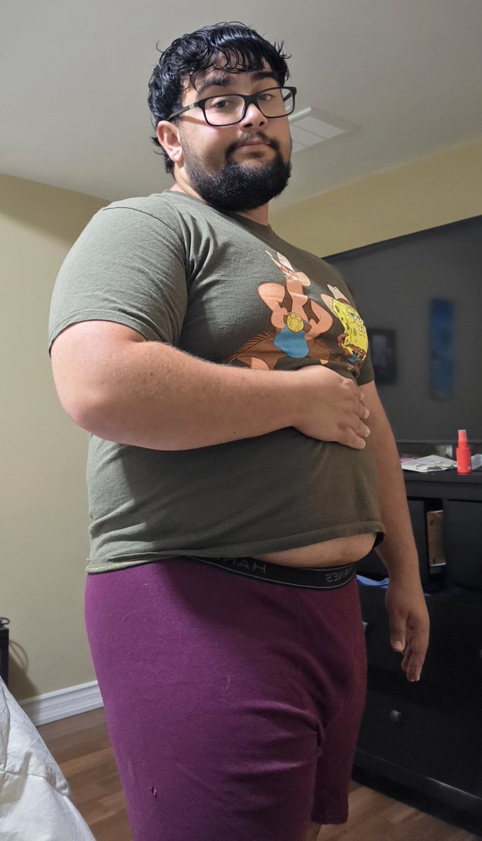 HeckNsketch's tweet photo. Nighty Night Y'all! 
#fatboy #muscle #chub #gay https://t.co/Ezan3wWrO2