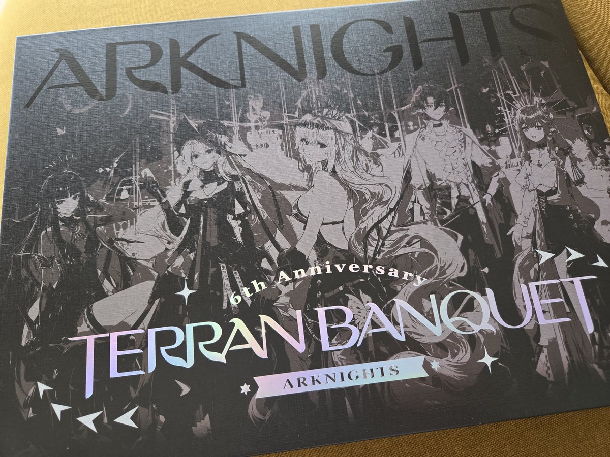 hikorca019's tweet photo. 届いてたよ〜ありがとうございます
→6TH アニバーサリー テラ・バンケット キット https://t.co/y15uV0sqyD