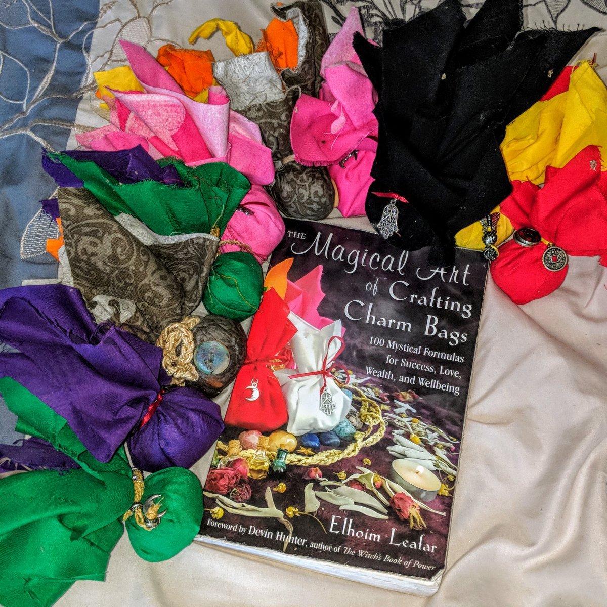 ElhoimLeafar's tweet photo. The Magical Art of Crafting Charm Bags: 100 Mystical Formulas for Success, Love, Wealth, and Wellbeing.
Published in July, 2017.

Available here: https://t.co/RQZB1lf6MD and here: https://t.co/OJAD8mupfx 

#witches #esotericbooks #witchythings #witchystuff https://t.co/ajaGvUJiNa