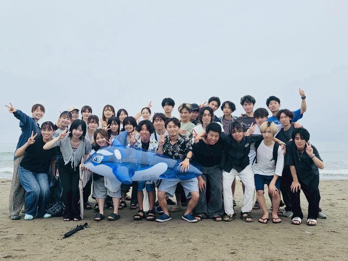 AkitaMedST's tweet photo. 7月20日海の日🏝️に下浜海水浴場にてBBQを行いました✨

部員みんなでおしゃべりをしながらお肉や野菜、マシュマロ等を焼いたり、海で遊んだりとワイワイ楽しく過ごすことができました☺️💕 https://t.co/aMUrxaJT7M