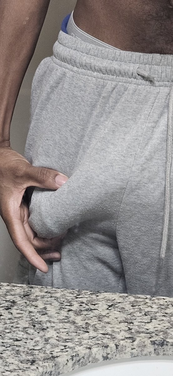 TayTheTaint's tweet photo. UPDATE!
Not new to nsfw twt 😈
》 22
》 He/Him   
》 Switch
》 cringe big d!ck haver
》 10 in

luv: Video Games, Art, Video Editing, Watching youtube, sexting, having sex, and girls that'll give me a crumb of attention!
⠀        ❤︎ &amp; ↻ to be moots https://t.co/PvsU0Qd1Oh