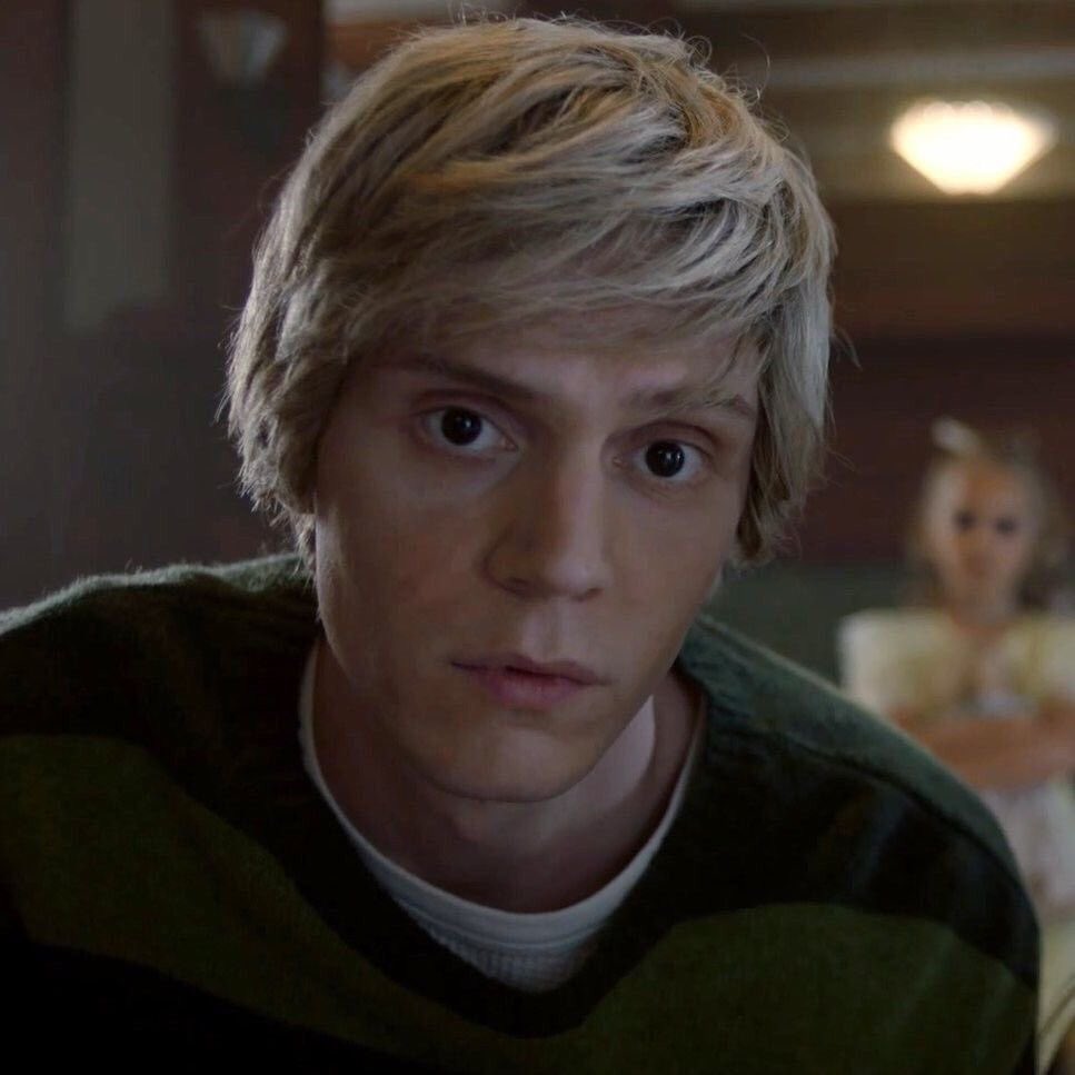 bornpeters's tweet photo. one of those five is gonna be tate langdon pushing 40 in this fuck ass wig again i can feel it in my bones https://t.co/6O77rO3hPk