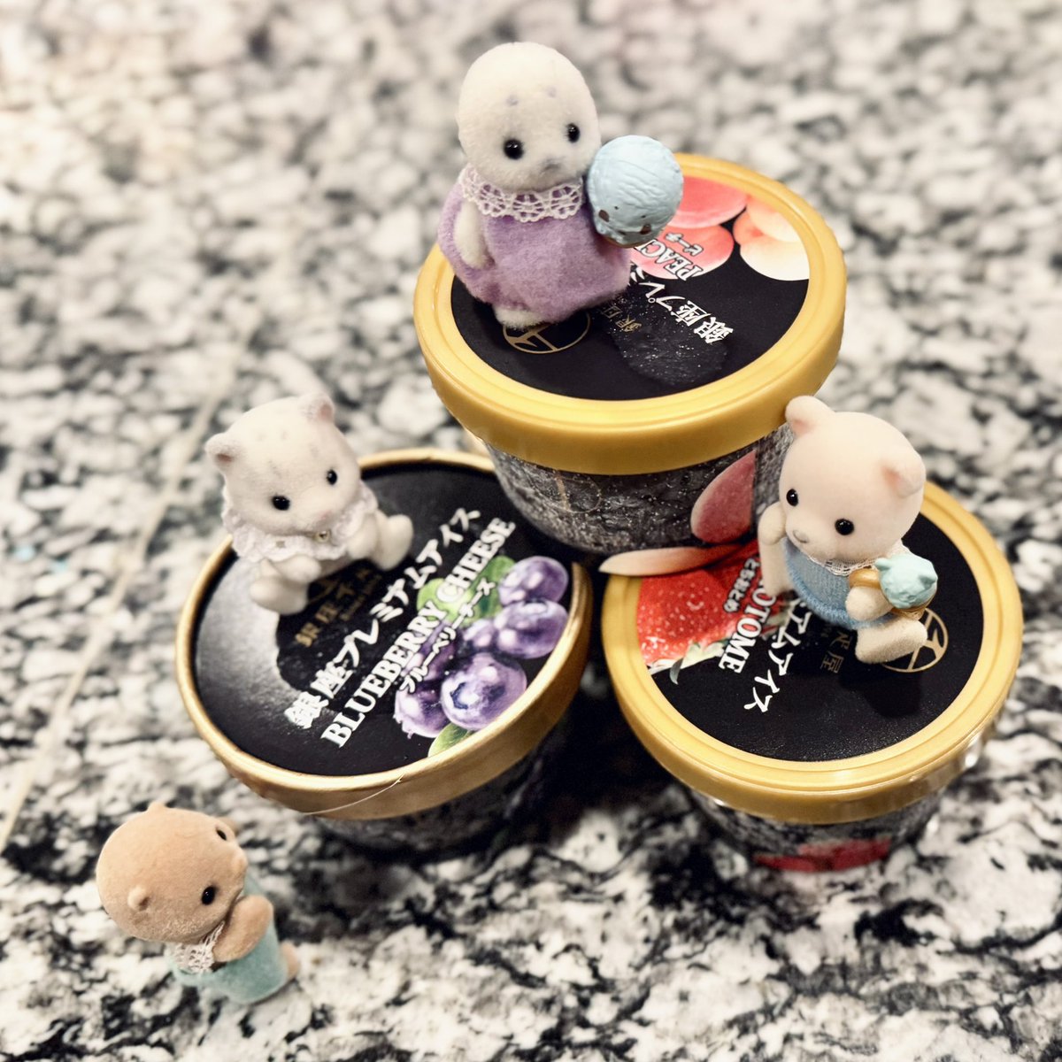 nobtaronob's tweet photo. 😋🍨 https://t.co/GpEFpDijZI