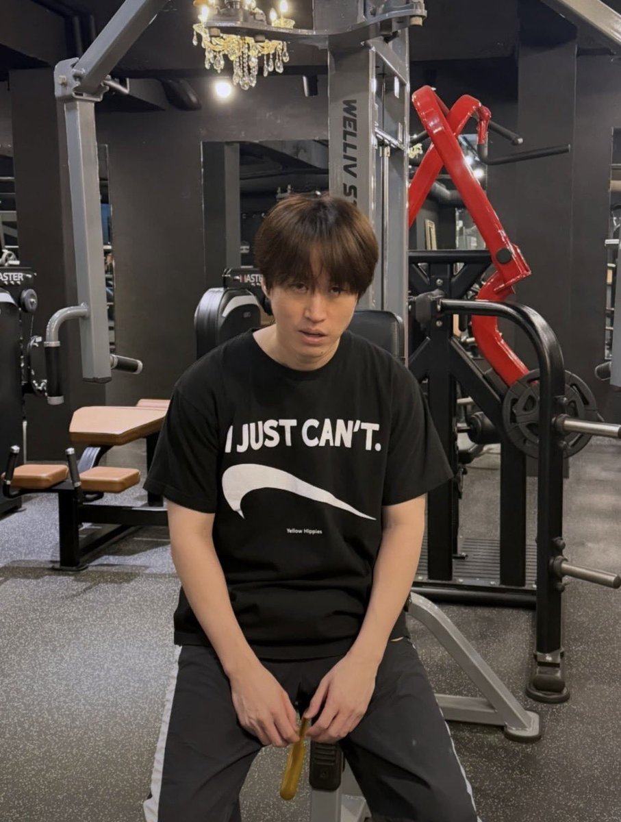 noctablourn's tweet photo. 벌써머리덮늠ㅜㅜ https://t.co/w1y2icTx0g