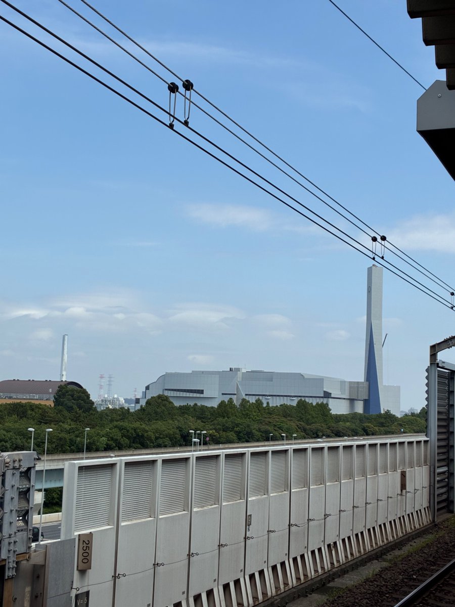 noz3281's tweet photo. 東京散歩から事務所への帰り、間違えて快速に乗ってしまって乗り過ごし、さてここは何処？🥵 https://t.co/MnaOx2kX2W