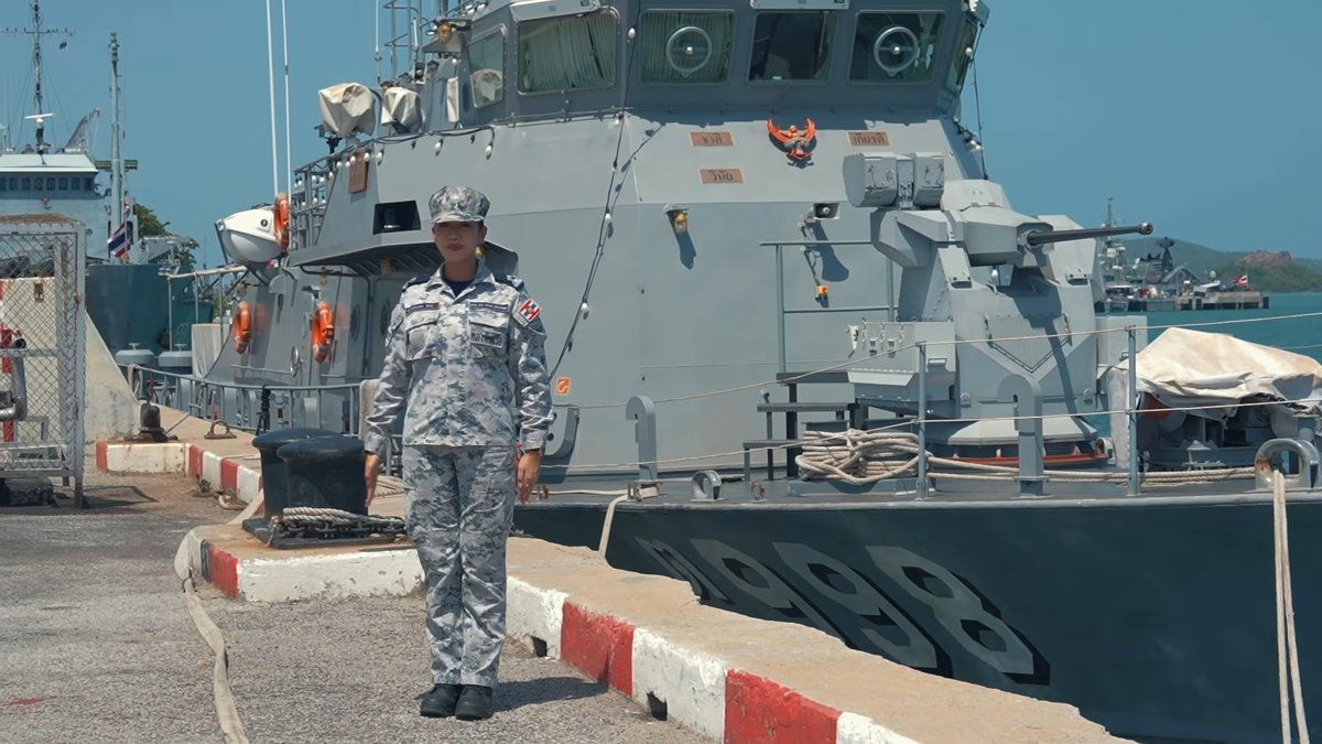 aag_th's tweet photo. 🇹🇭🇪🇸⚓️AAG_th บันทึกประจำวัน: เรือตรวจการณ์ใกล้ฝั่งชุด ต.997 กองทัพเรือไทยทั้ง ๒ลำได้รับการติดตั้งแท่นยิงปืนกล SENTINEL 30 สเปนแล้ว
https://t.co/ltsS4eDwPH
#Thailand #Navy @prroyalthainavy #กองทัพเรือ #Marsun #เรือต997 #เรือต998 #Warship #Spain @emegroup_ #Weapon CARAT 2026 https://t.co/dDoYxYrk7c