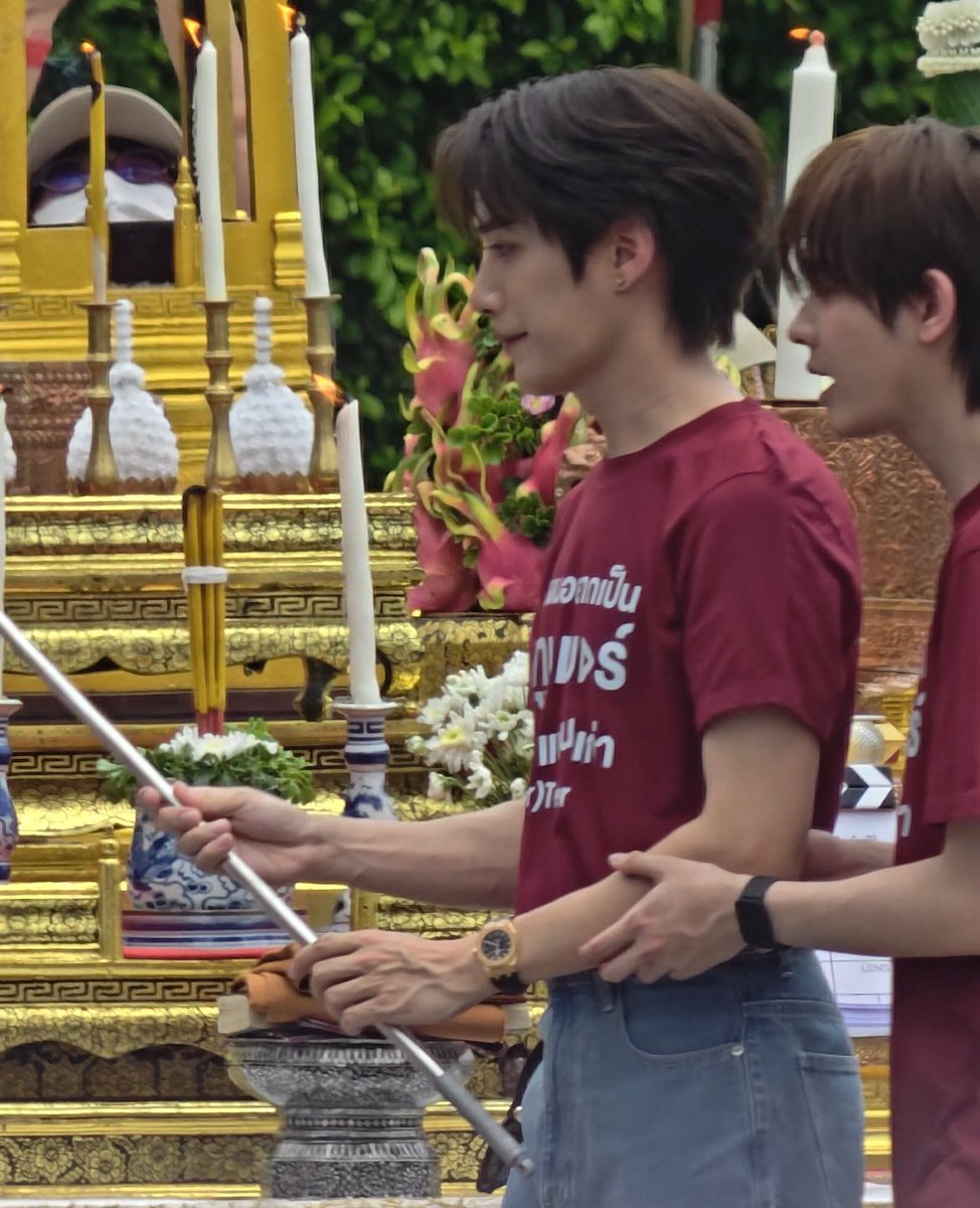 Linsupromax's tweet photo. อิงจากภาพหลังจากจุดเสร็จ มือชีบี๋อยู่บนจ้า

YourTuber Worship
#บวงสรวงYourtuber
 ۶ #เติ้ลเฟิร์สวัน 。#TleFirstone ੭ꠥ https://t.co/QT2OnjOLml