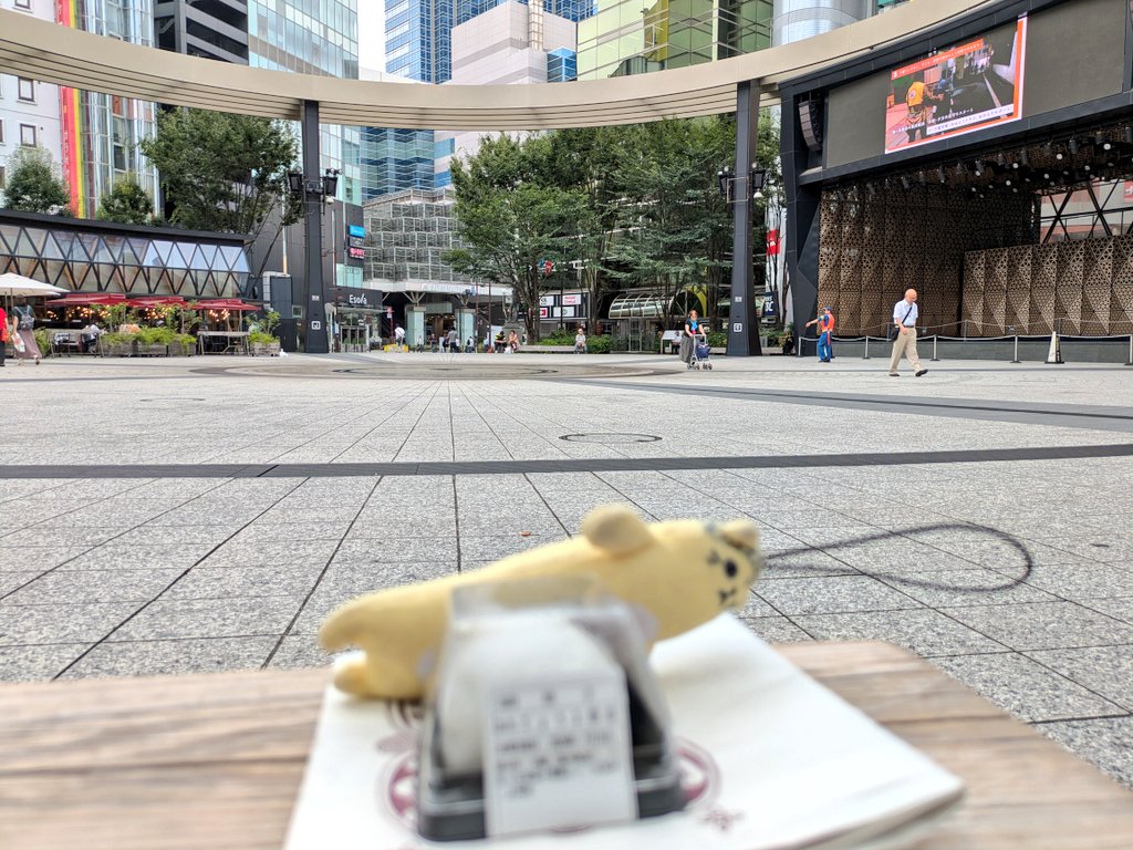 o2so5's tweet photo. 大暑次候
土潤溽暑（つちうるおうてむしあつし）

今日は推理小説家の江戸川乱歩の命日、乱歩忌。

江戸川乱歩の好物だった、西池袋の三原堂の薯蕷饅頭をIWGPでいただきます。

お米と山芋のおまんじゅう、美味しいですね。 https://t.co/2r8cBG8T3G