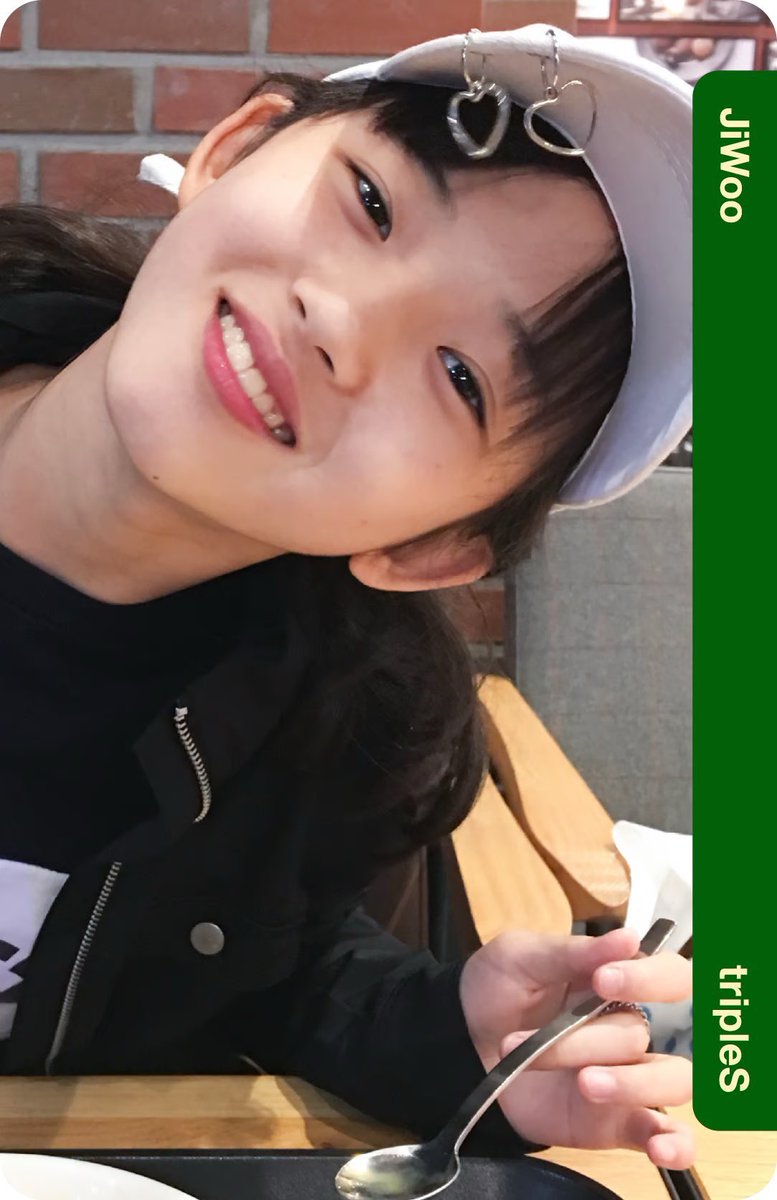 cake_another's tweet photo. 允许这张被sm选中的脸长大后唱姐姐真漂亮 https://t.co/esIb3MKnXk