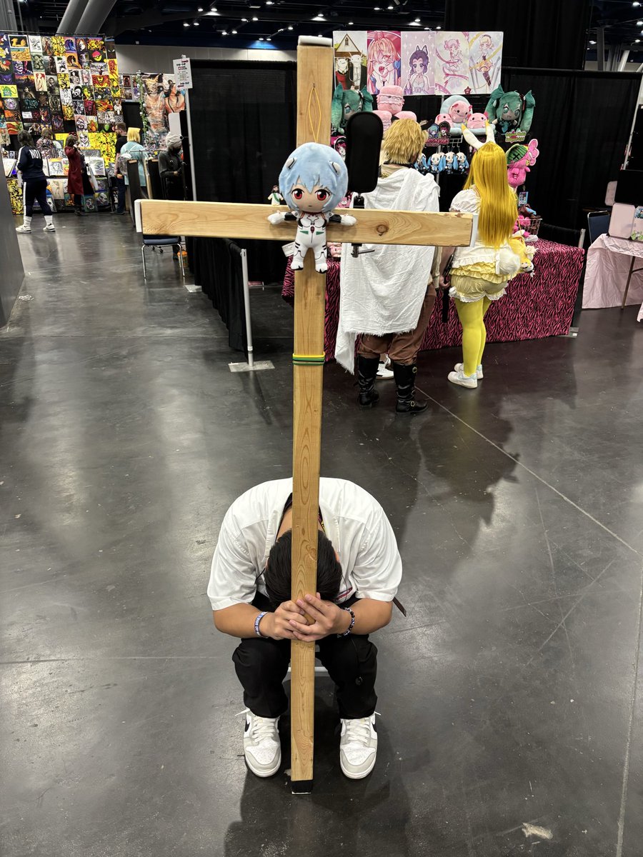HtownInu's tweet photo. Anime Matsuir in Houston was so fucking fun, my first convention ever and it’s so worth it 👍👍 https://t.co/LV47jSYA0g